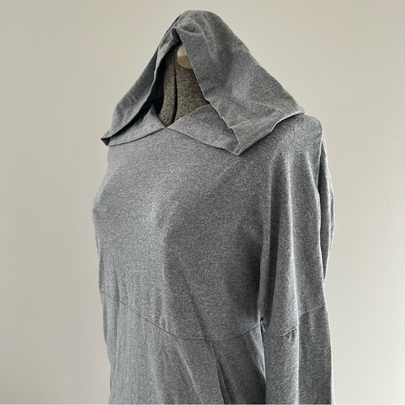 Open Back Butter Soft Hoodie Sweatshirt - Picture 4 of 9